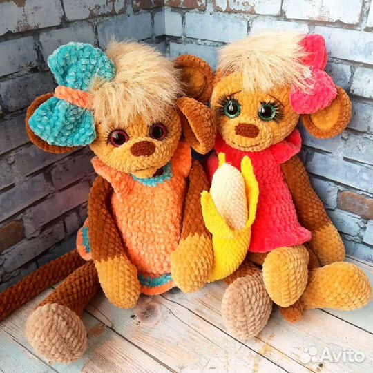 Игрушки ручной работы (вязанные крючком )