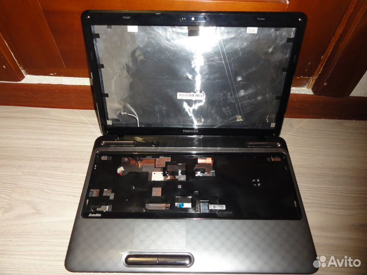 Корпус для ноутбука Toshiba satellite L755