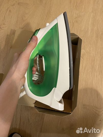 Утюг новый