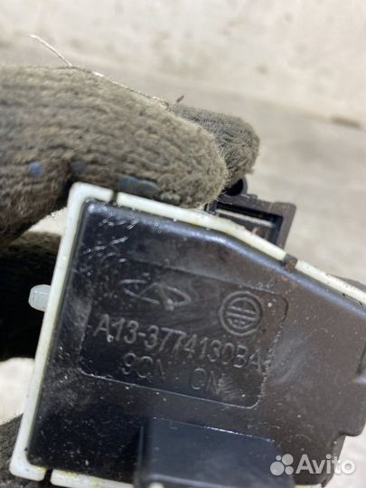 Переключатель подрулевой Chery Bonus (A13)