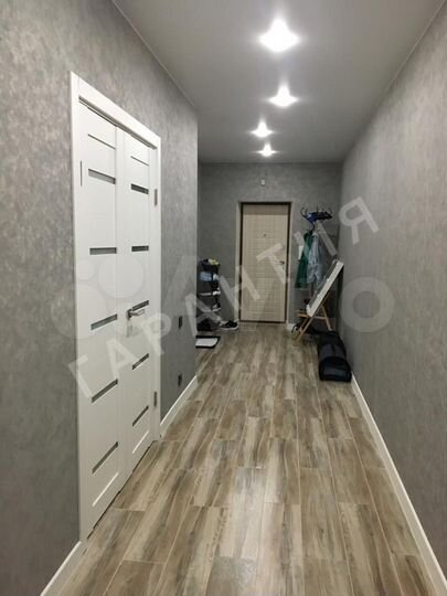 2-к. квартира, 61 м², 3/6 эт.