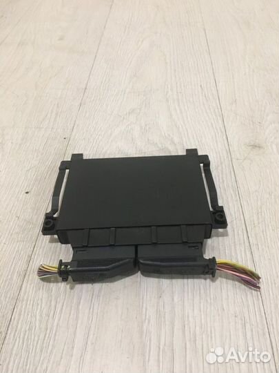 Блок управления парктроником Mercedes Benz E350