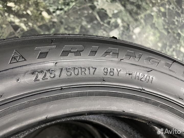 Triangle TH201 225/50 R17 98Y