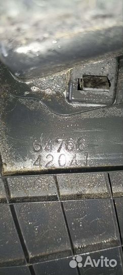 Накладка правая задняя Toyota Rav4