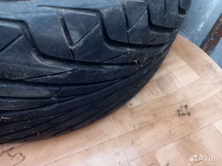 Triangle LS01 205/45 R17