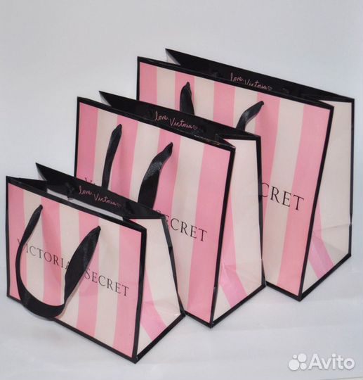 Пакеты Victoria’s Secret двух видов