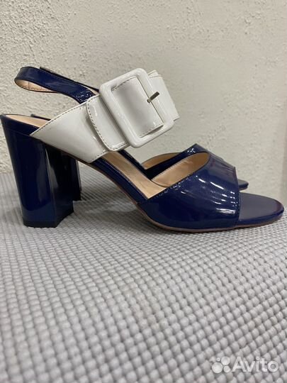 Босоножки женские 38