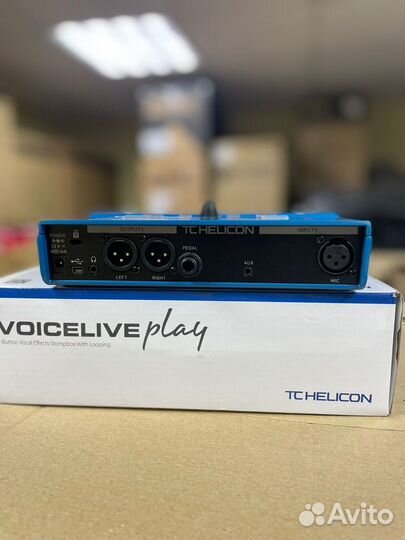 Процессор эффектов TC helicon voicelive play