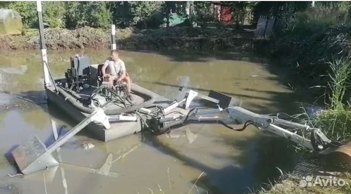 Оператор на земснаряд экскаватор на воде