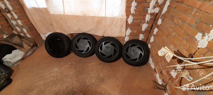 Комплект дисков с резиной