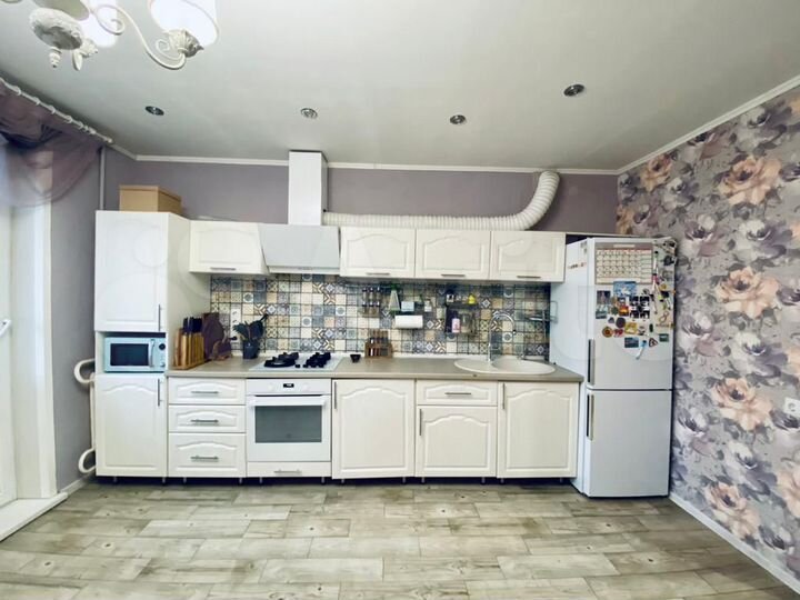 3-к. квартира, 89,5 м², 5/5 эт.