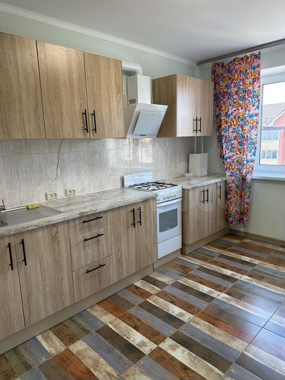 2-к. квартира, 57,3 м², 5/5 эт.