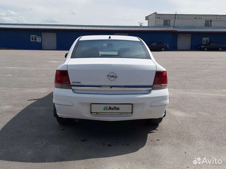 Opel Astra 1.6 МТ, 2013, 90 226 км