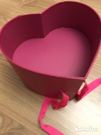 Коробка подарочная в виде сердца