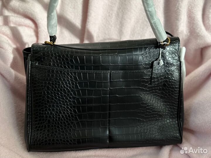 Сумка Balenciaga Rodeo medium