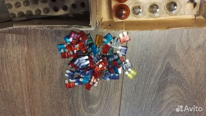 Автомобильная лампочка 12В, набор