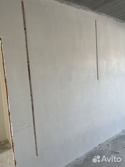 Штробление стен под проводку