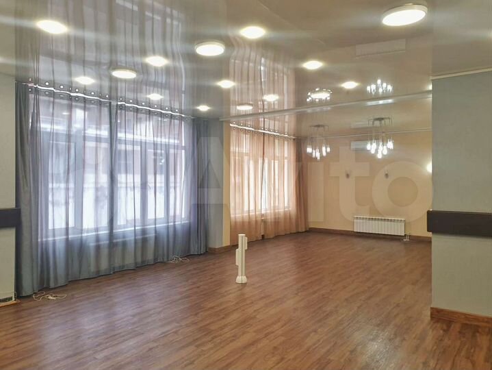 Офис с отдельным входом, 147 м²