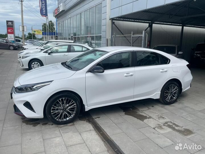 Kia Cerato 2.0 AT, 2023