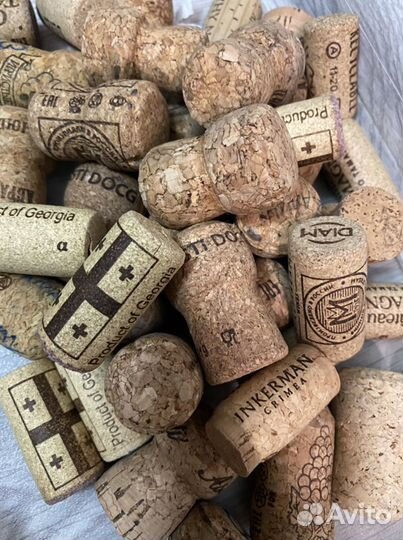 Пробки от шампанского и винные