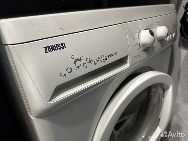 Стиральная машина zanussi EasyIron