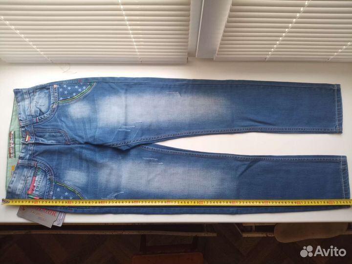 Мужские джинсы новые 44 28W XS размер