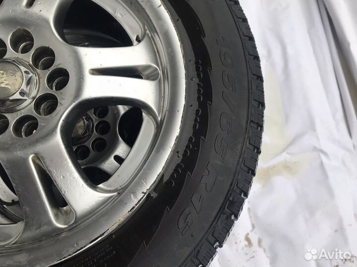 Pirelli Ice 195/65 R15