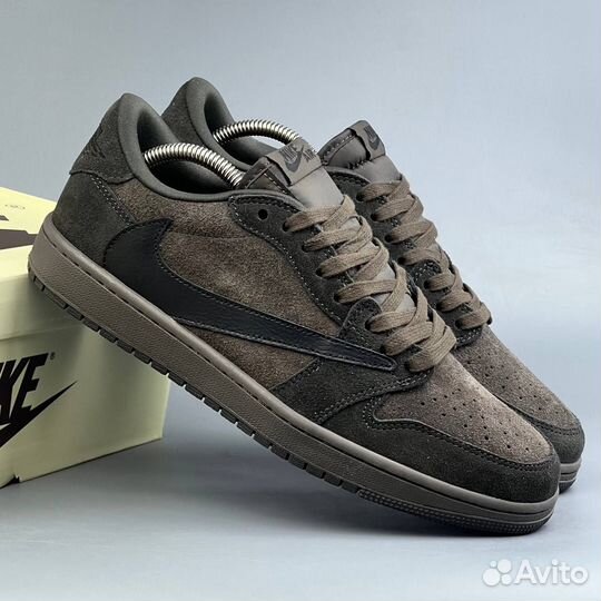 Кроссовки Nike Travis Velvet Brown