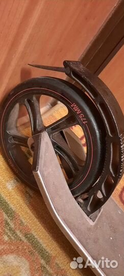 Самокат Декатлон Oxelo Mid 9