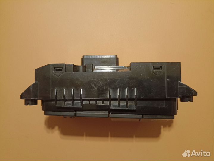 Блок кнопок lkas Kia Sportage 4