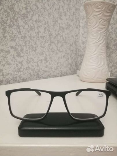 Корректирующие очки для зрения