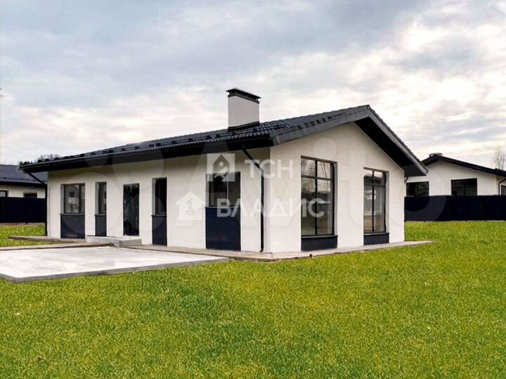 Дом 100 м² на участке 7,7 сот.