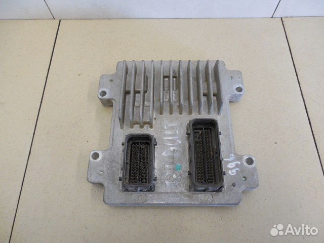 Блок управления двигателем Astra J 2010