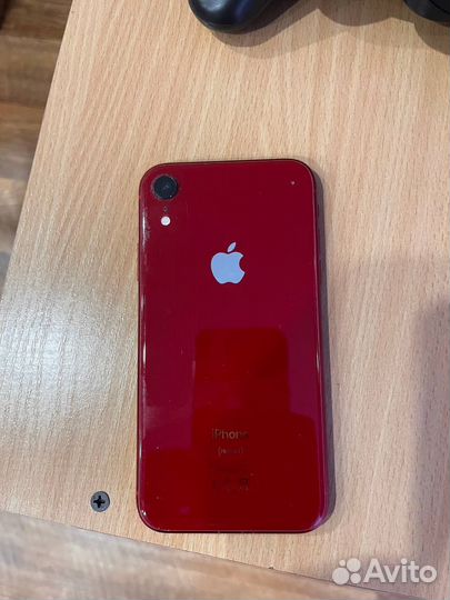 iPhone Xr, 64 ГБ