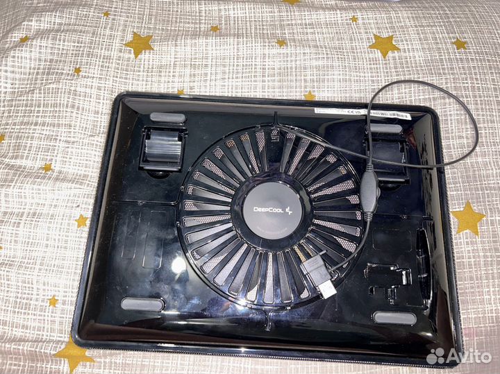 Подставка с охлаждением для ноутбука