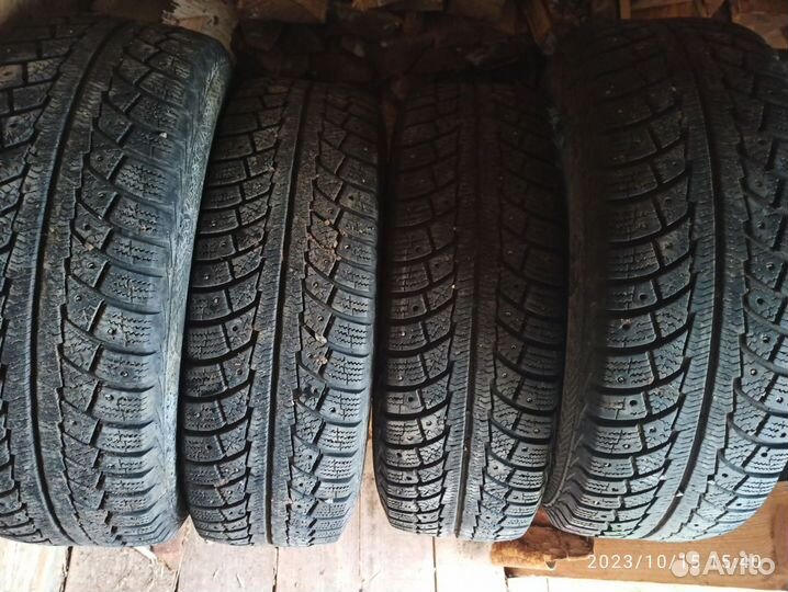 Gislaved Nord Frost 5 225/65 R17