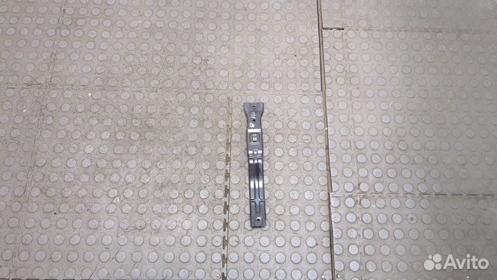 Кронштейн рамки передней Buick Encore GX, 2021