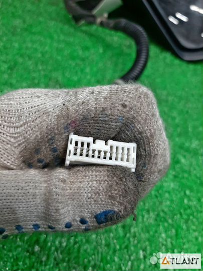 Зеркало переднее правое honda stepwgn