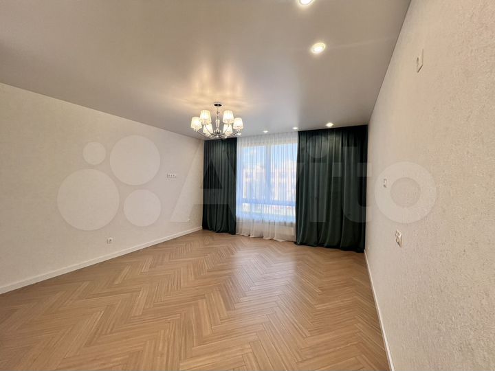 2-к. квартира, 71,1 м², 3/14 эт.