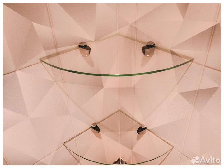 Угловые стеклянные полки (новые)