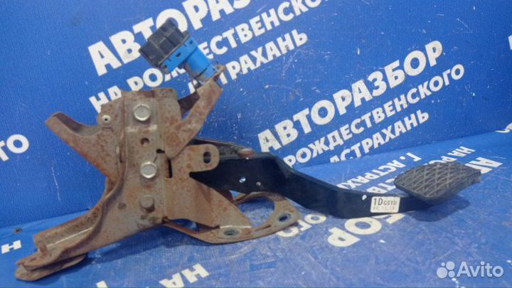 Педаль тормоза Mazda 6 Gh седан L8 2008