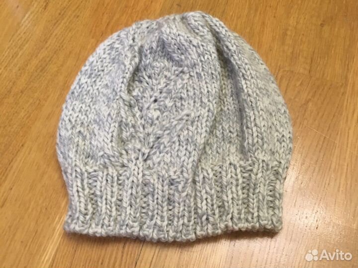 Шапка женская вязаная