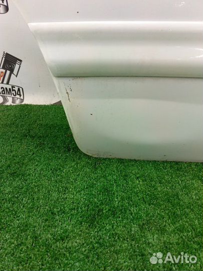 Дверь боковая задняя правая Nissan Cefiro A32