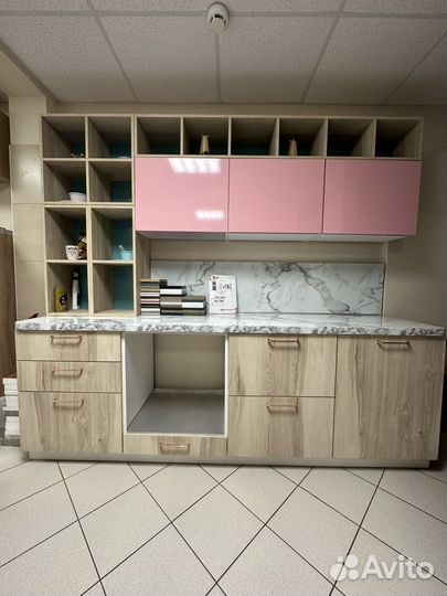 Кухонный гарнитур новый 2400мм