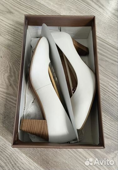 Туфли женские Tamaris 39