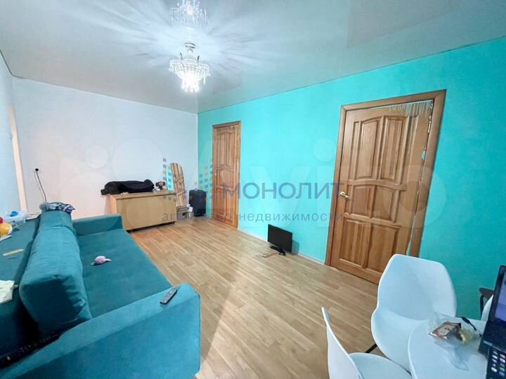 2-к. квартира, 40 м², 2/3 эт.