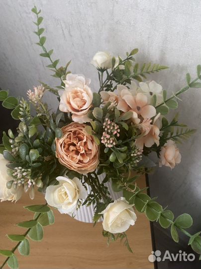 Букет из искусственных цветов
