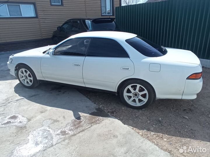 Toyota Mark II 2.0 AT, 1994, 300 000 км
