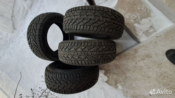 Tigar SUV Ice 215/60 R17 100T