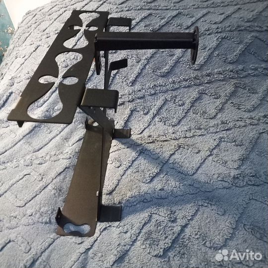 Кронштейн на стену для PS4 Pro